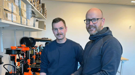 Jonas Paulsson from our pre-incubator together with business coach Jan Björn.