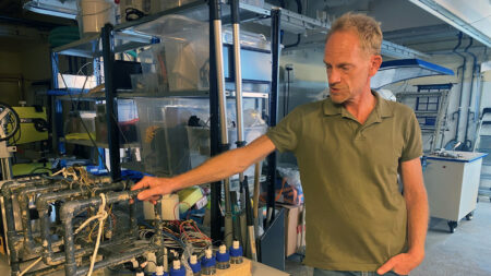 Mattias Berglin, RISE shows the testbed for microfouling at Kristineberg center for marine research and innovation