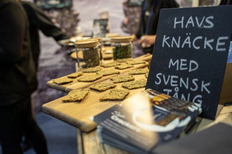 Nordic Seafood Summit 2024. Knäckebröd med tång.