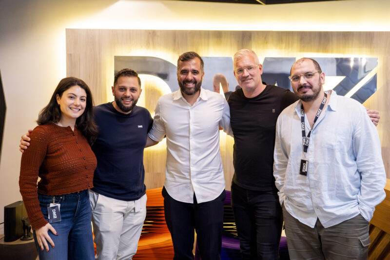 Alexandra Ali-Dib (DMZ), Abdullah Snobar (DMZ), Vitor Ortega (Innovatum Science Park), Markus Sulkupuro (Innovatum Science Park) och Mostafa Abdelmeguid (DMZ) träffades i Toronto i samband med att avtalet för partnerskapet skrevs på.